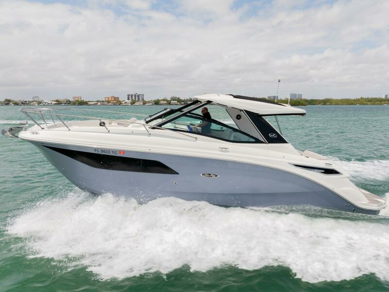 Sea Ray Yachts For Sale | Tampa Yacht Sales Sea Ray Yachts For Sale | Tampa Yacht Sales